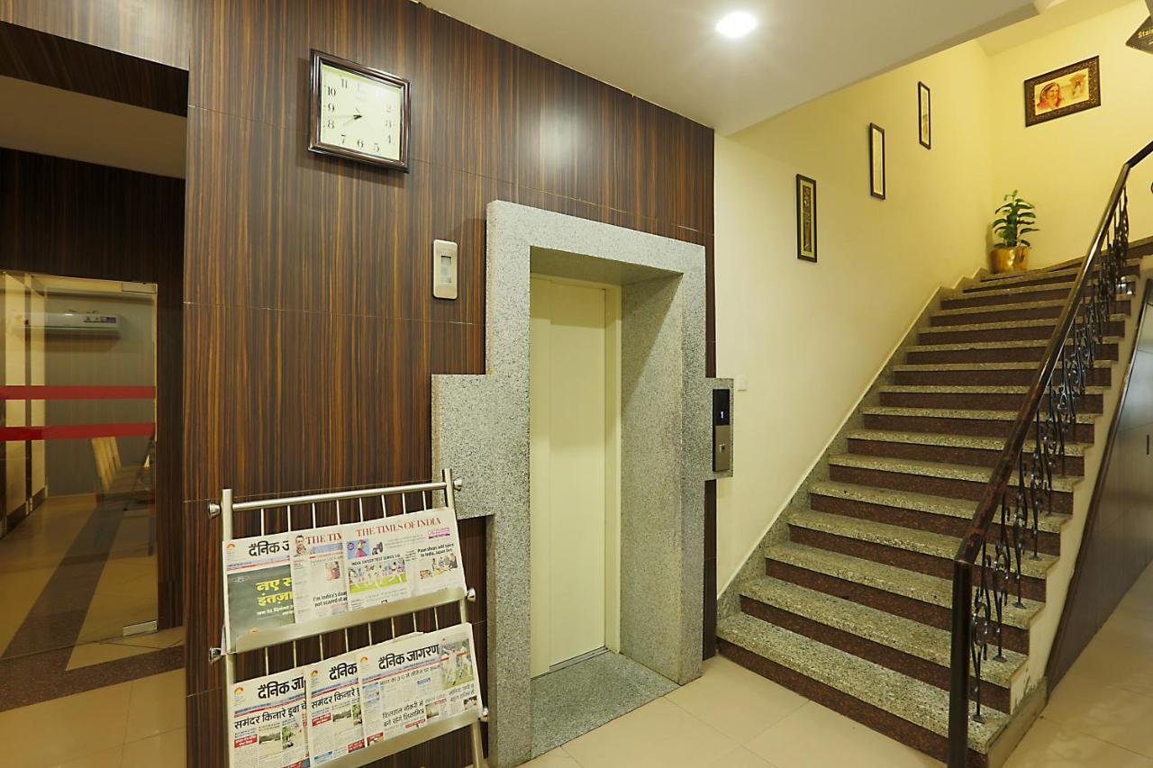 Hotel Premiere Villa Varanasi Exterior foto