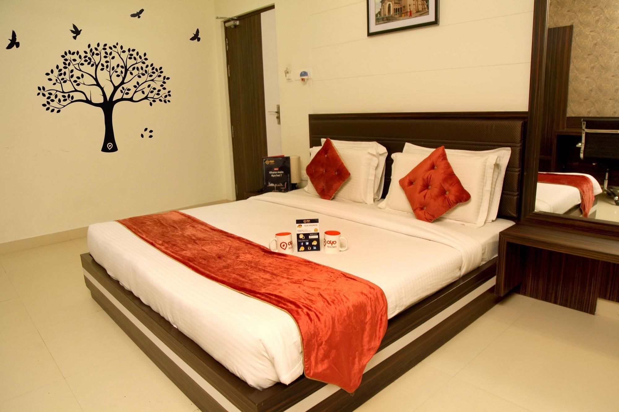 Hotel Premiere Villa Varanasi Exterior foto