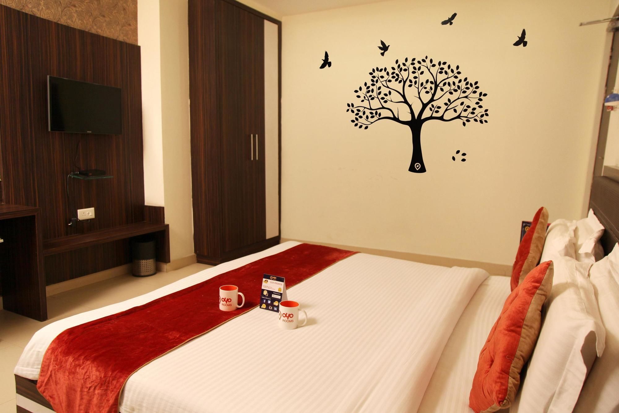 Hotel Premiere Villa Varanasi Exterior foto
